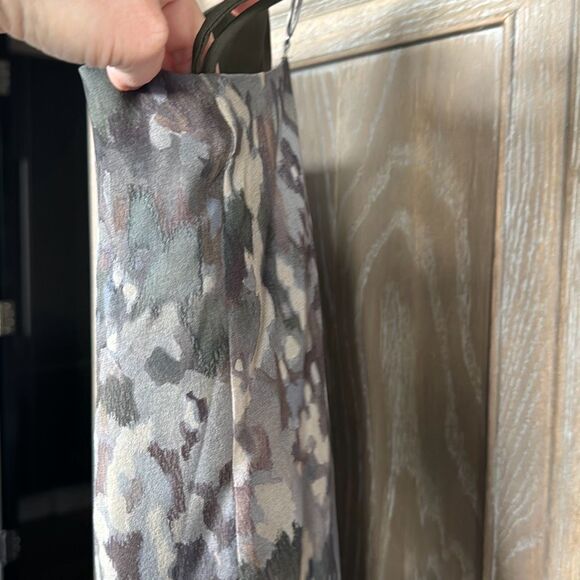 Haute Hippie Silk No Regrets Camo Camisole size medium - Picture 10 of 16